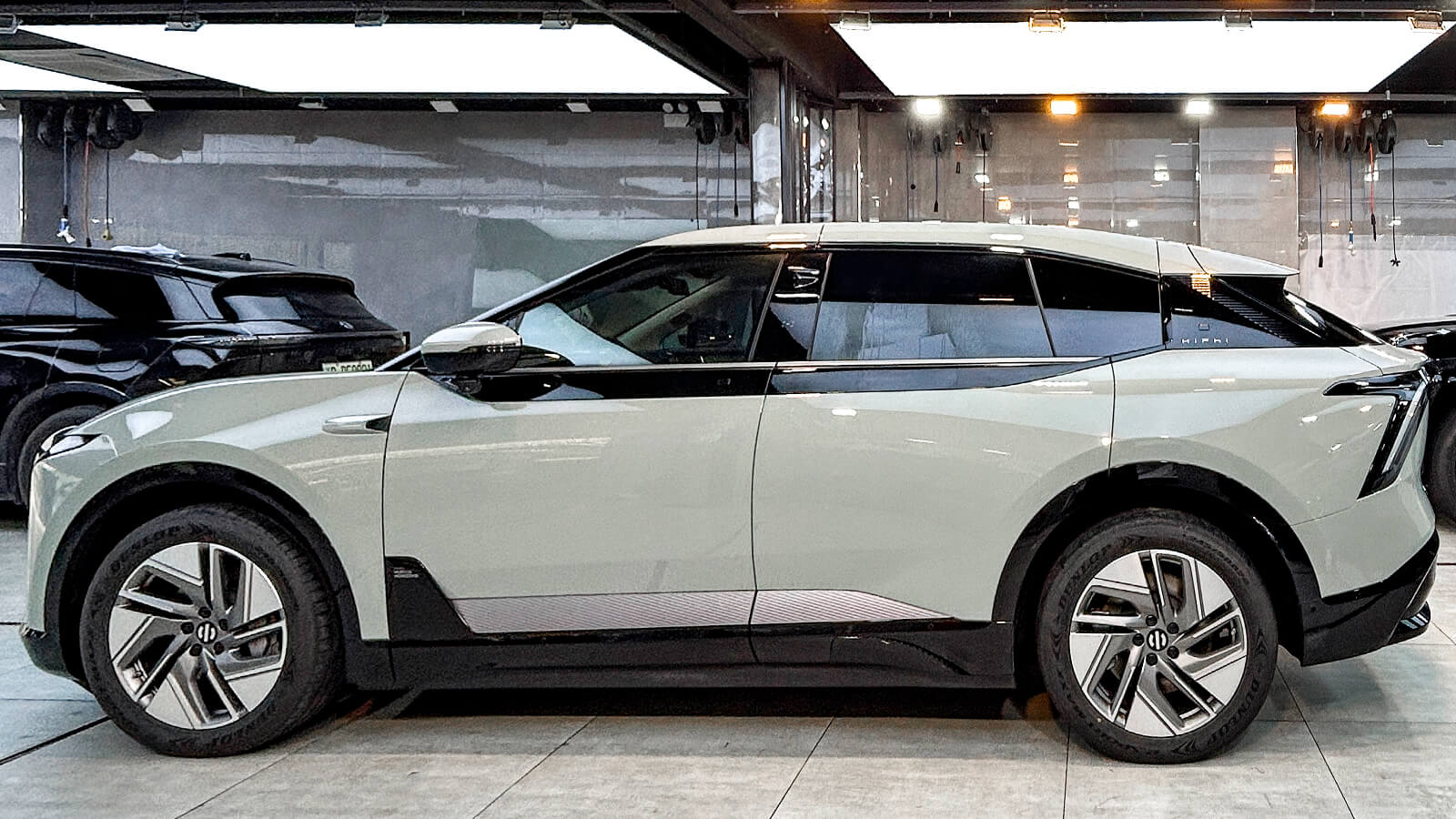 狂野綠高合裝貼威固V3車衣，盡顯獨(dú)特魅力