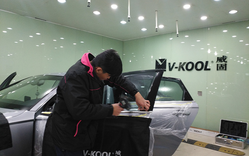 隔熱防爆必不可少，A6選擇在車藝尚真華路店貼威固膜