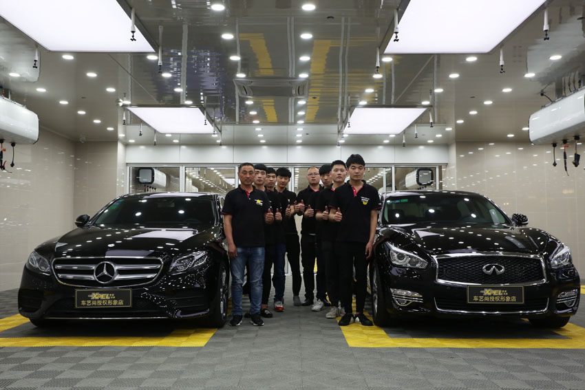 500ML微水汽車貼膜的奧秘在哪里？怎么防止貼玻璃膜車內(nèi)進水電氣短路