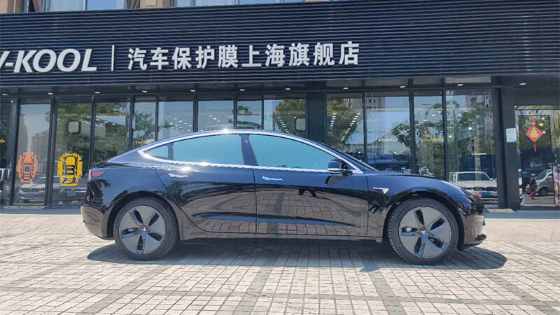 特斯拉Model3選擇車藝尚貼威固隔熱膜