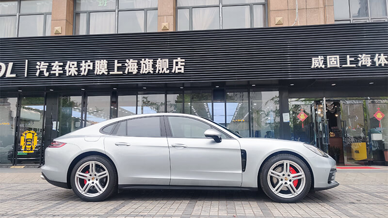 保時捷Panamera選擇車藝尚貼威固隔熱膜