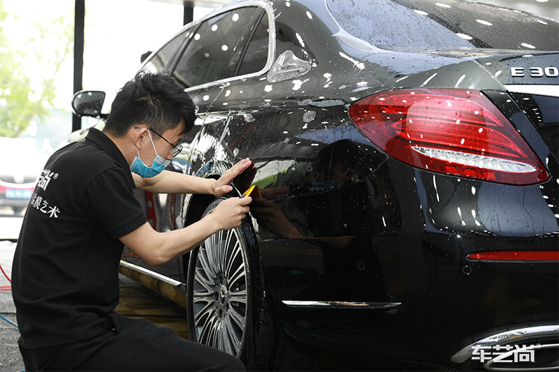 汽車貼膜施工