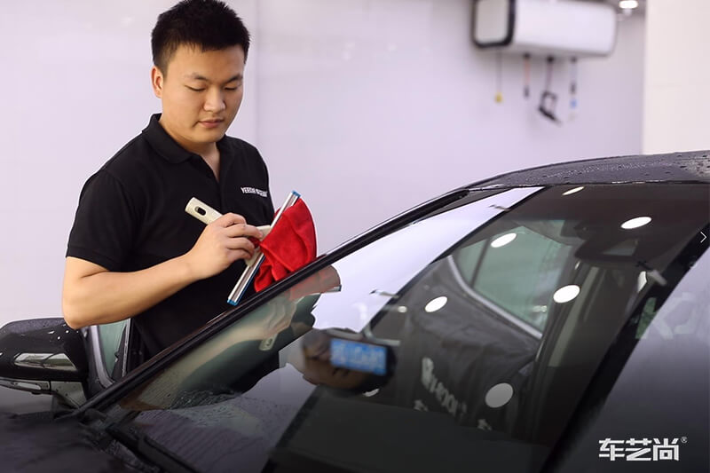 車輛精洗貼膜