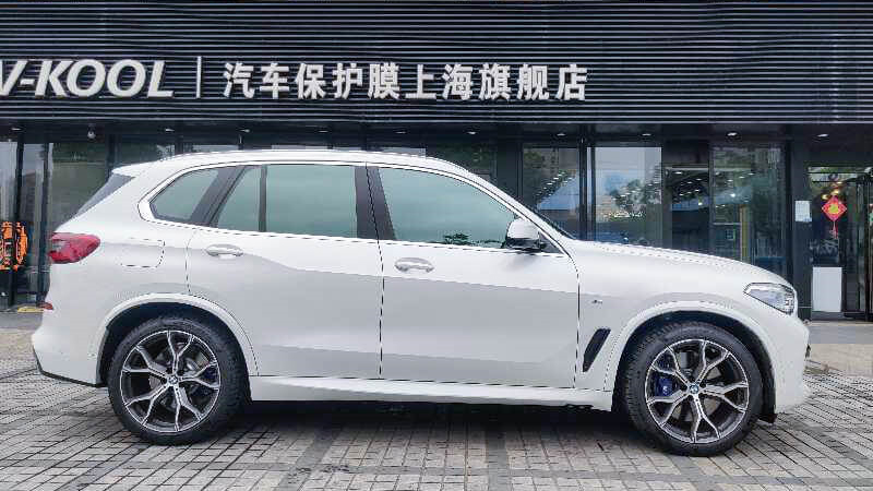 寶馬X5選擇車藝尚貼威固隔熱膜