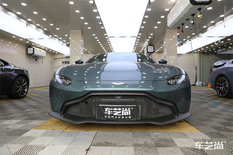 阿斯頓馬丁全車(chē)貼膜效果圖