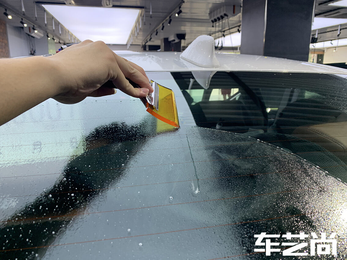 沃爾沃S60施工威固玻璃膜施工案例展示圖（5）