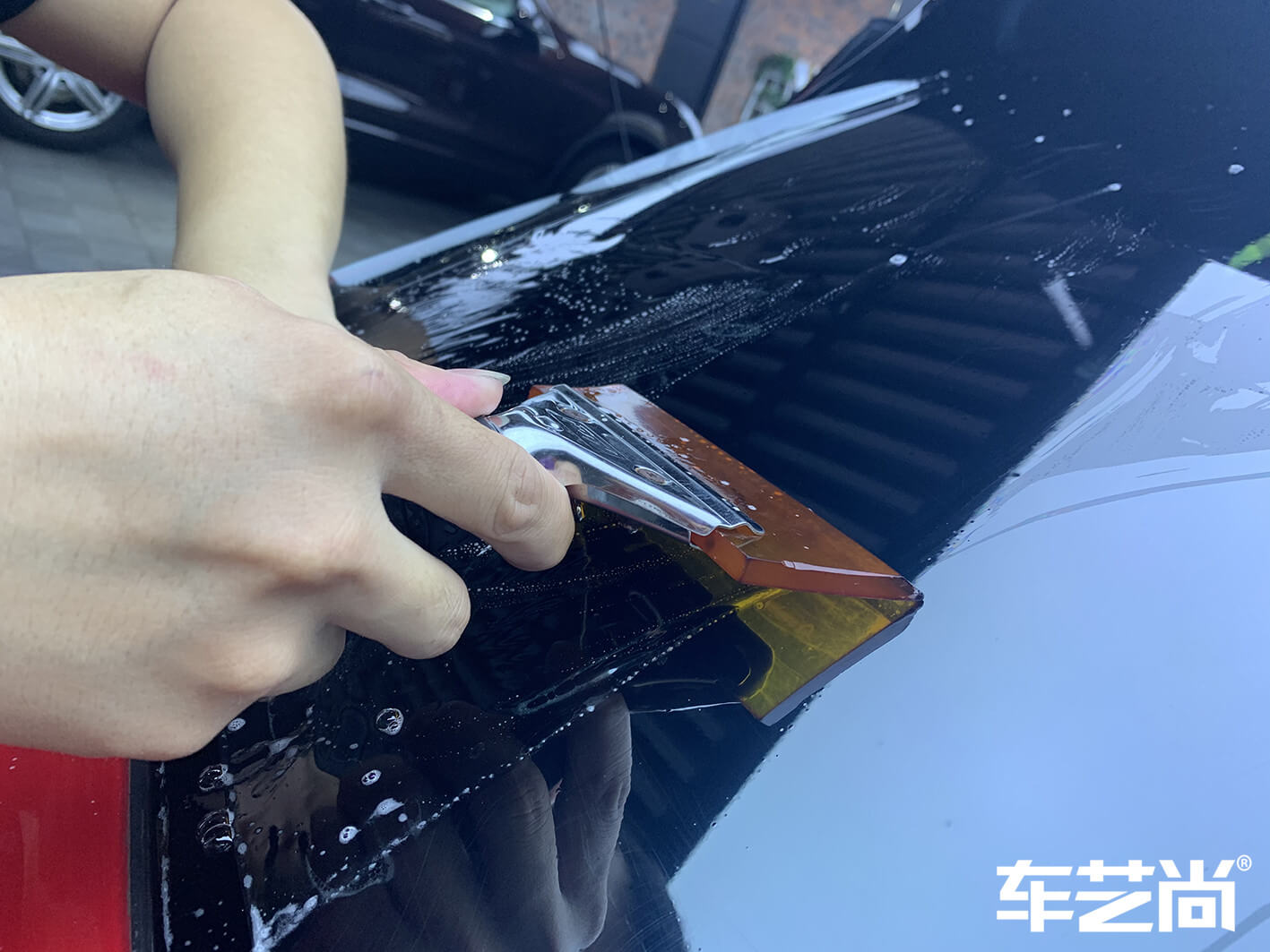 保時捷卡宴裝貼威固V70+V40，施工流程展示（圖十一）