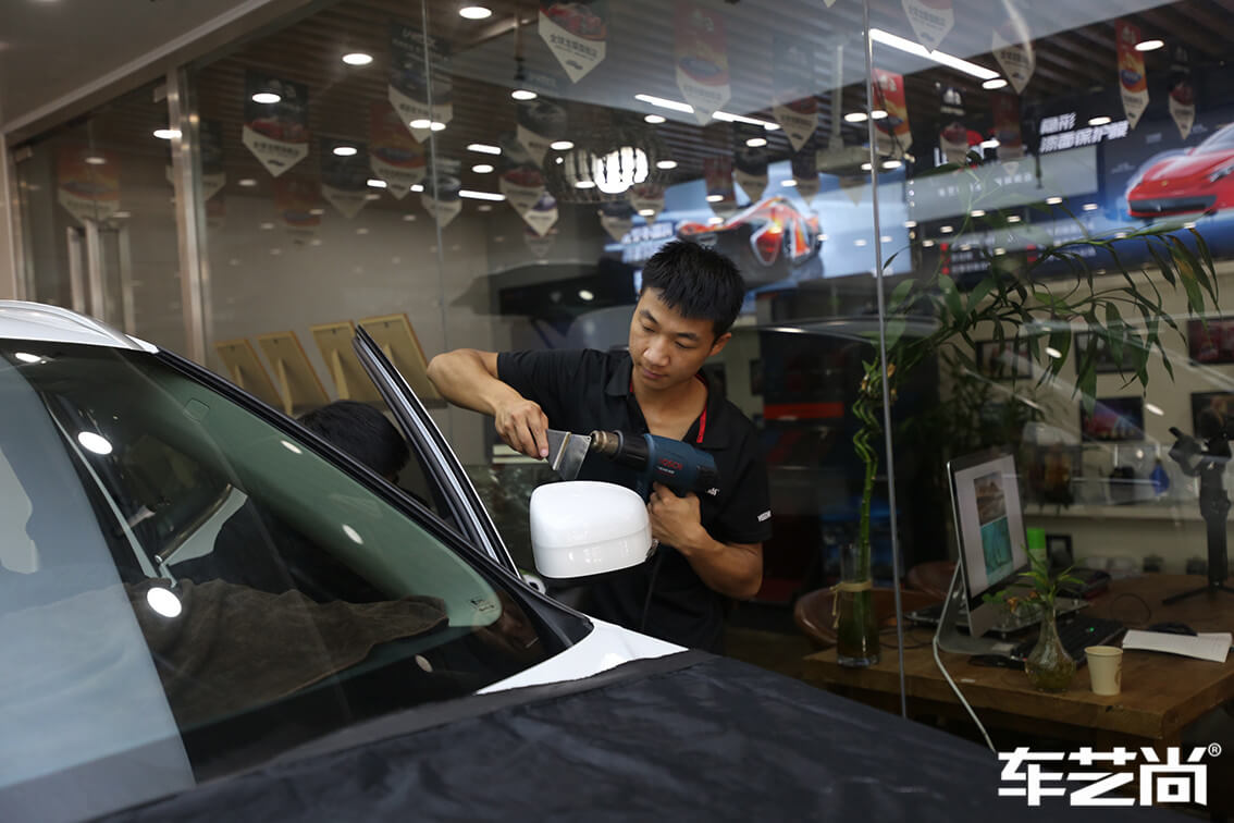 沃爾沃XC60施工威固玻璃膜施工案例展示（8）