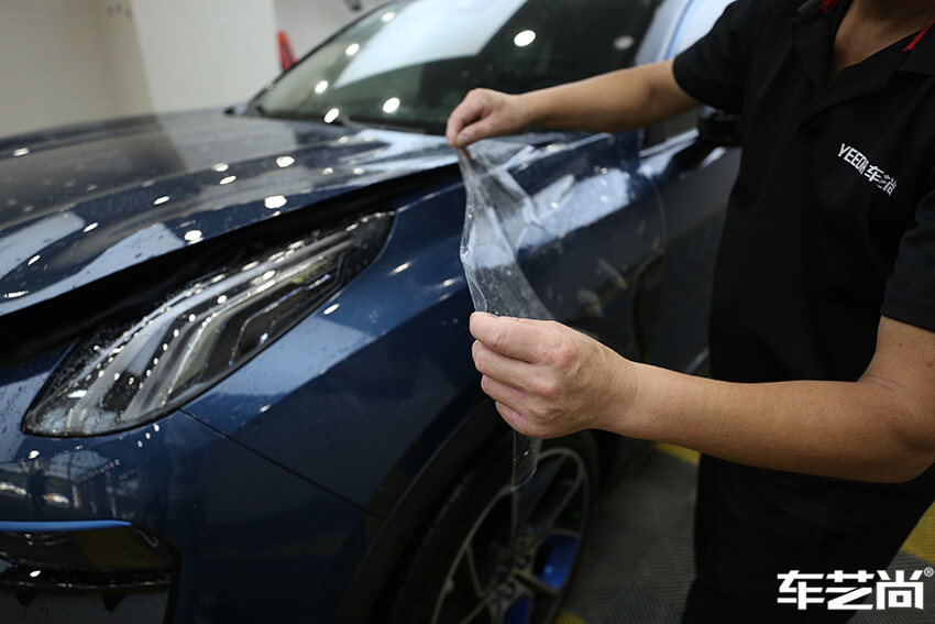 領(lǐng)克05施工威固隱形車衣，施工流程展示（4）