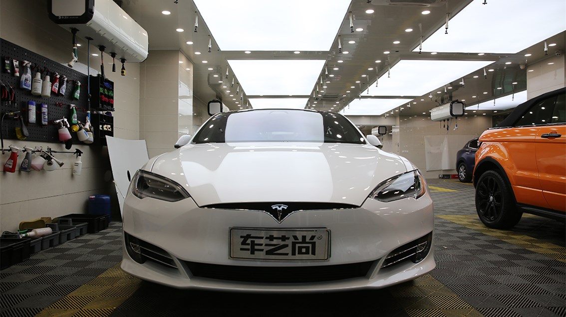 特斯拉 MODEL S威固隔熱膜汽車貼膜施工案例