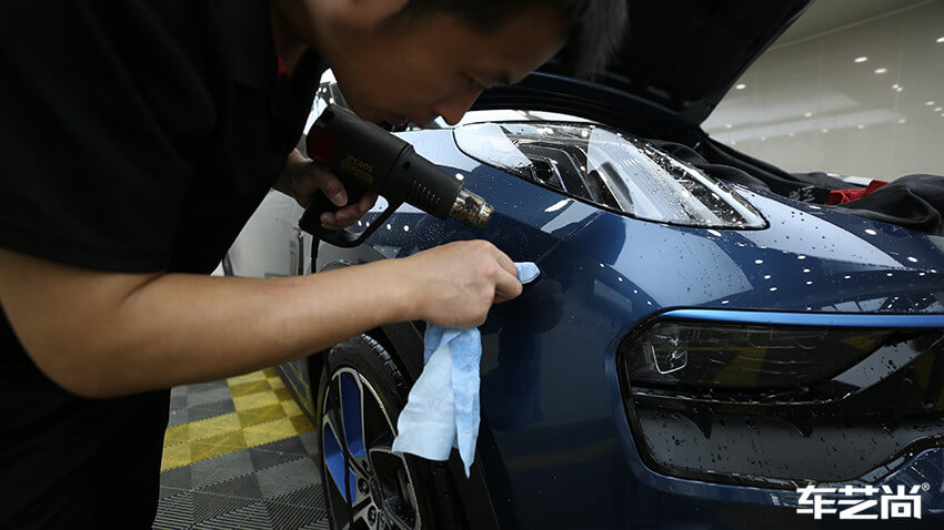 領(lǐng)克05施工威固隱形車衣，施工流程展示（6）