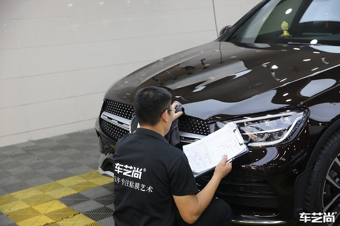 奔馳 GLC300施工威固隱形車(chē)衣案例流程展示（1）