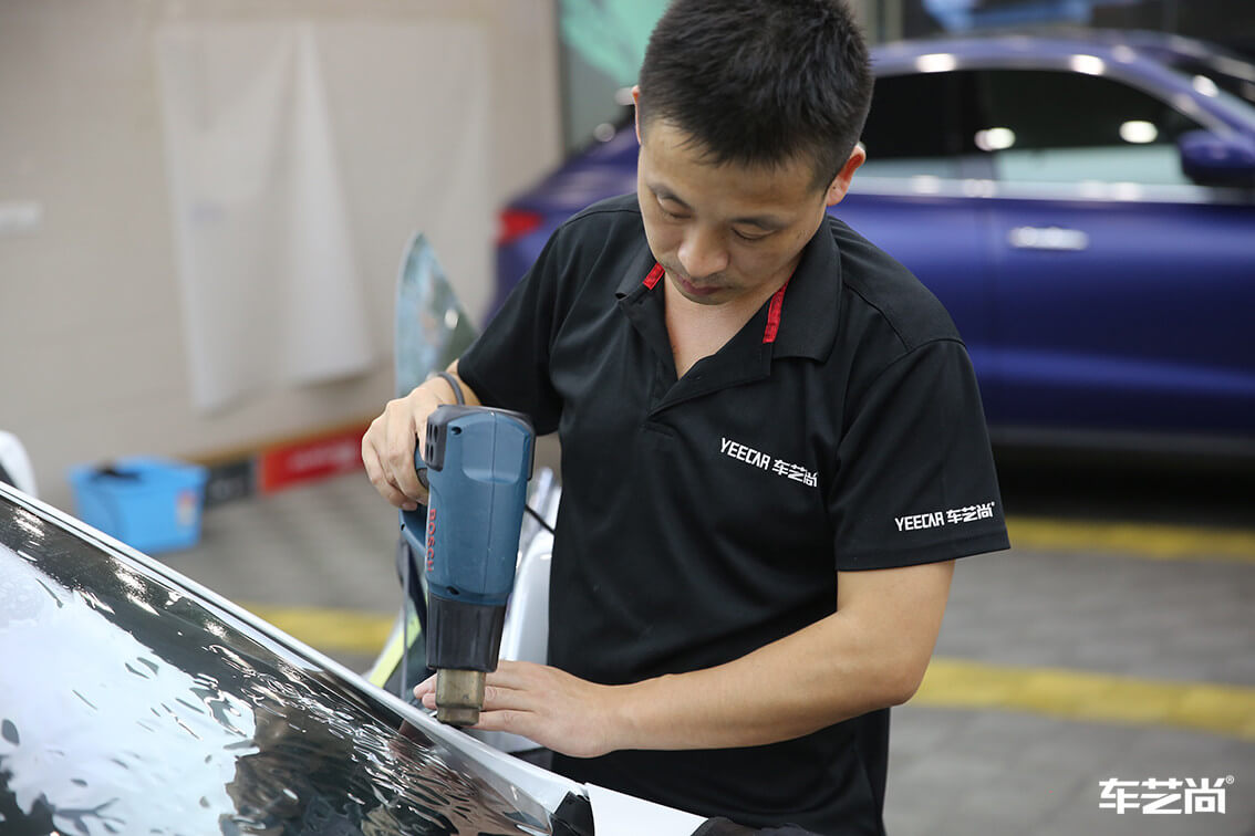 特斯拉 MODEL S威固隔熱膜汽車貼膜施工案例（8）