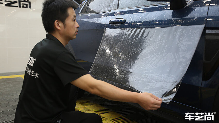 領(lǐng)克05施工威固隱形車衣，施工流程展示（7）
