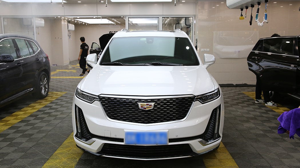 汽車玻璃膜到底要不要貼？它的好處和弊端分別有哪些？