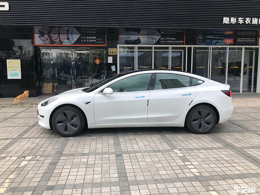 特斯拉Model 3施工威固隔熱膜施工案例分享（13）