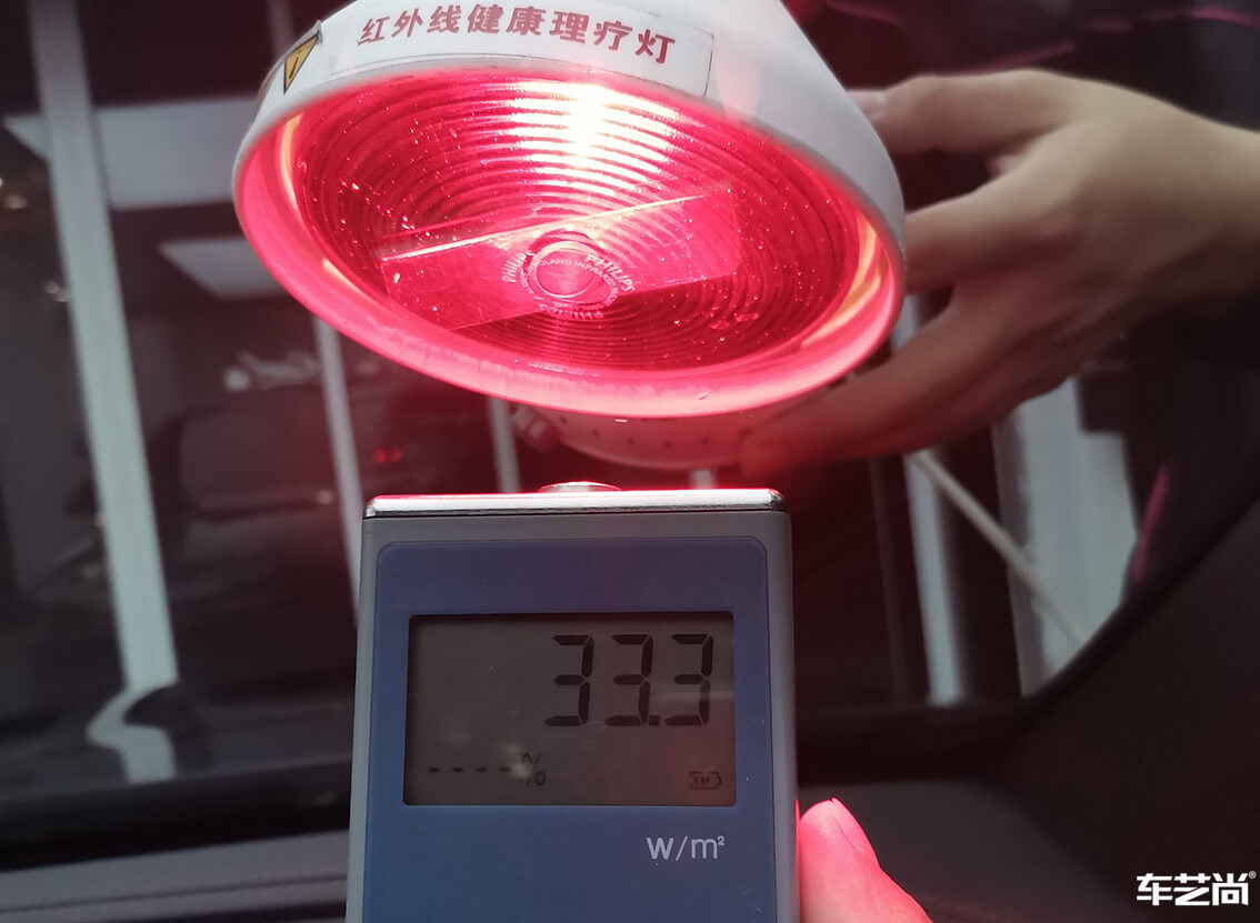 奔馳E300L施工威固漆面保護(hù)膜案例流程展示（11）