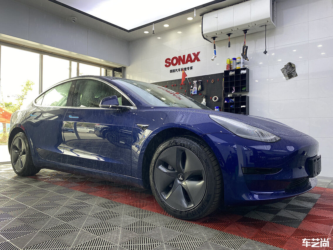 特斯拉Model 3施工威固隔熱膜案例分享（2）