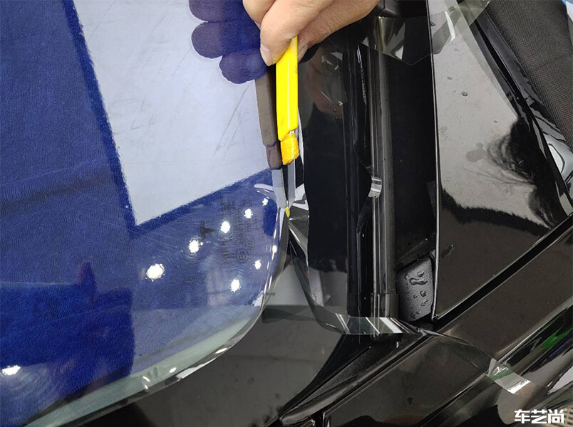 特斯拉Model 3施工威固隔熱膜施工流程分享（5）