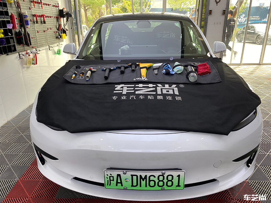 特斯拉Model 3施工威固隔熱膜施工案例分享（3）