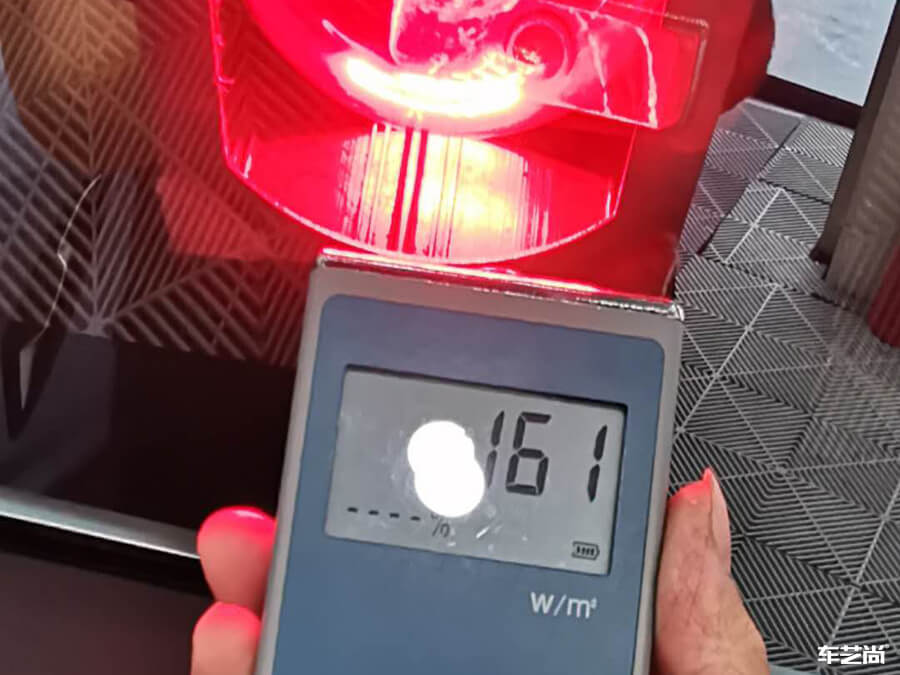 寶馬X3裝貼隔熱膜，選擇威固VK70+K35型號(hào)（10）