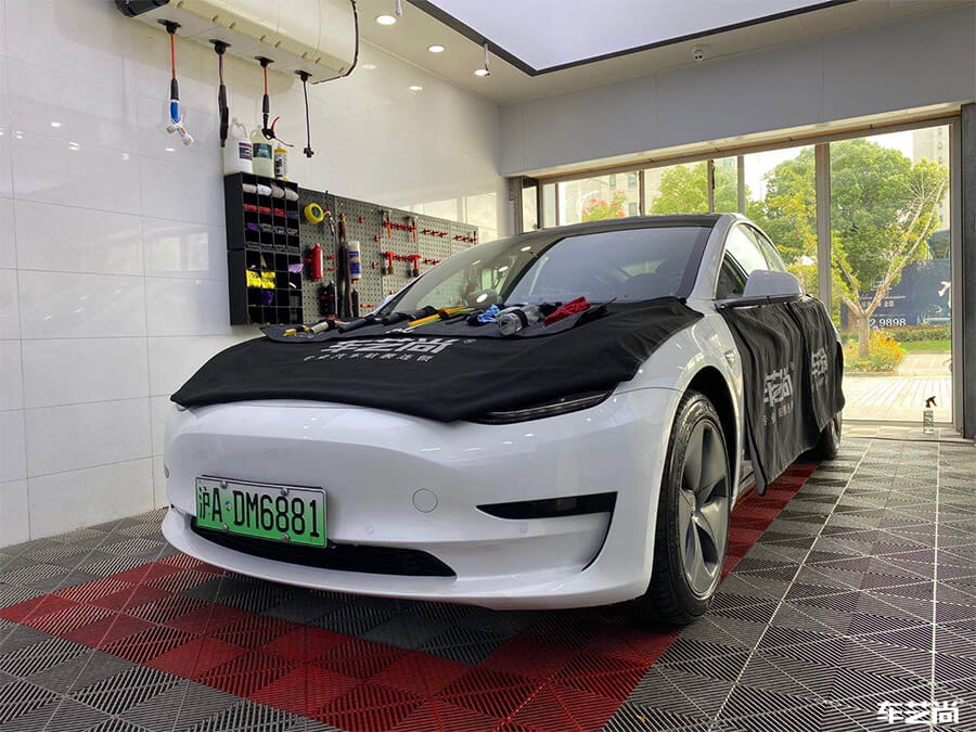 特斯拉Model 3施工威固隔熱膜施工案例分享（2）