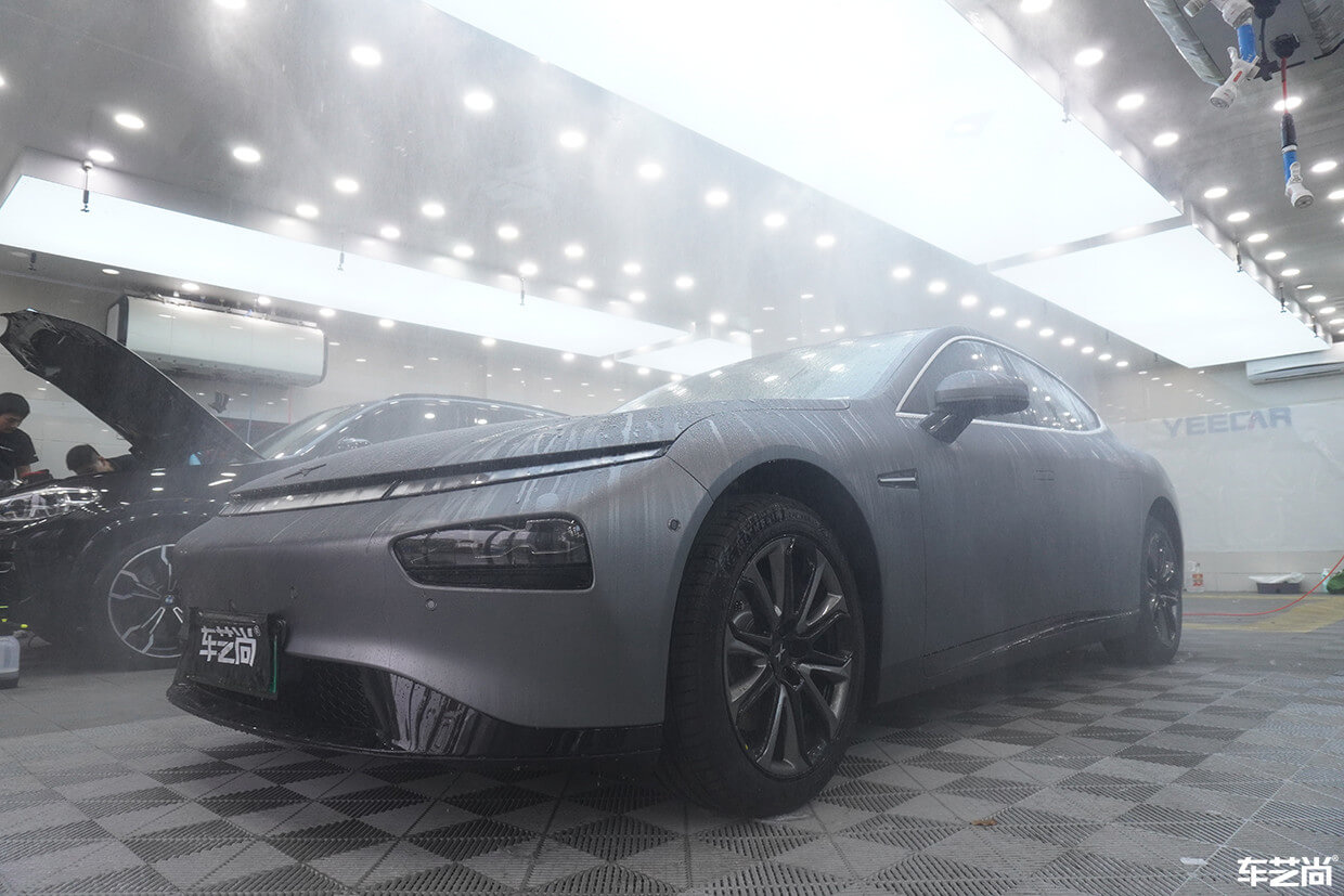 小鵬 P7極致防護(hù)，選擇施工威固隱形車(chē)衣（1）