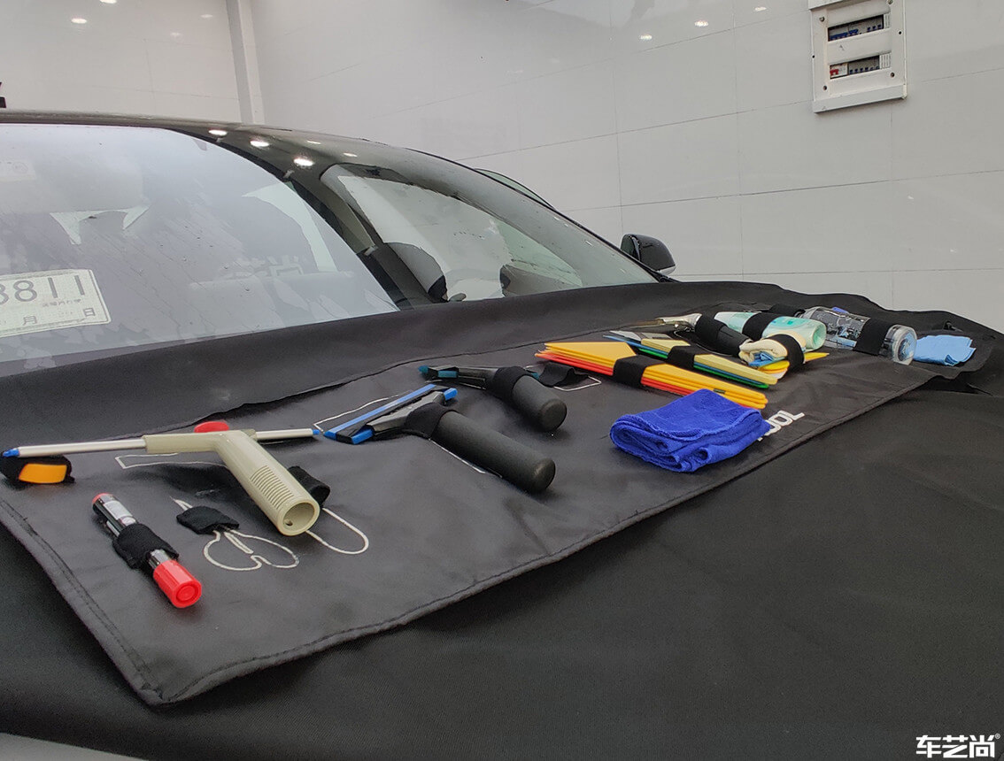 特斯拉Model 3施工威固隔熱膜，多重保護（5）