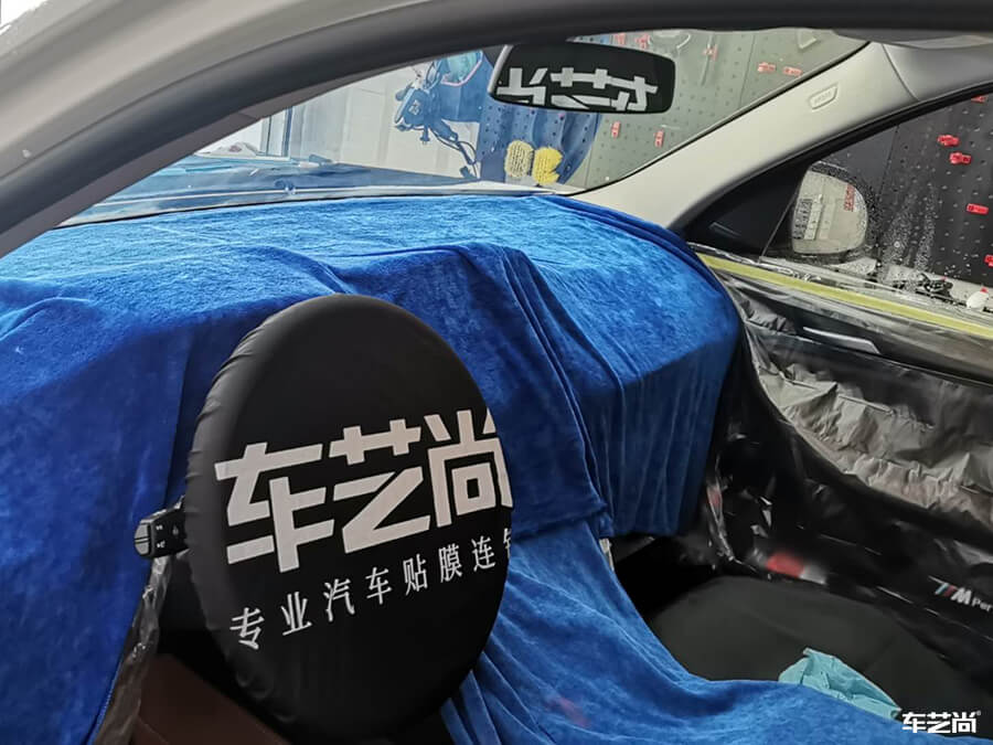 寶馬X3裝貼隔熱膜，選擇威固VK70+K35型號(hào)（1）