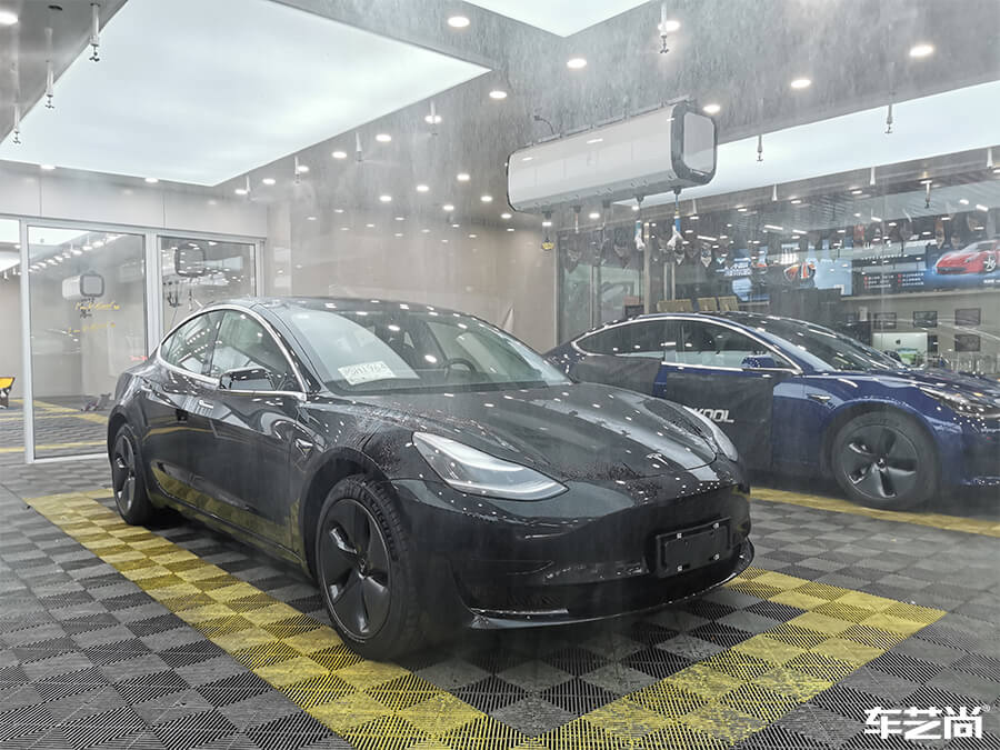 特斯拉Model 3施工威固隔熱膜施工案例分享（2）
