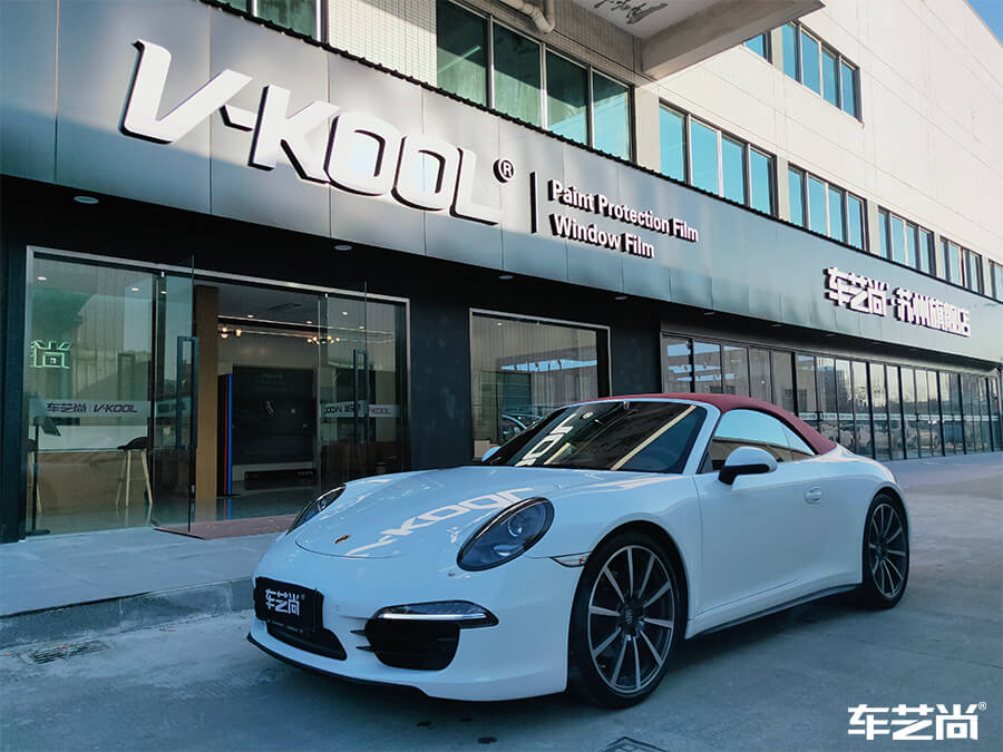 保時(shí)捷911告訴你上海專業(yè)的汽車貼膜哪家強(qiáng)？（14）
