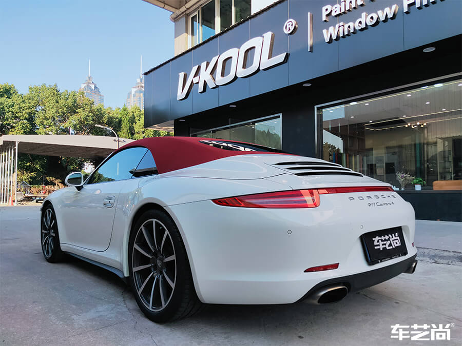 保時(shí)捷911告訴你上海專業(yè)的汽車貼膜哪家強(qiáng)？（13）