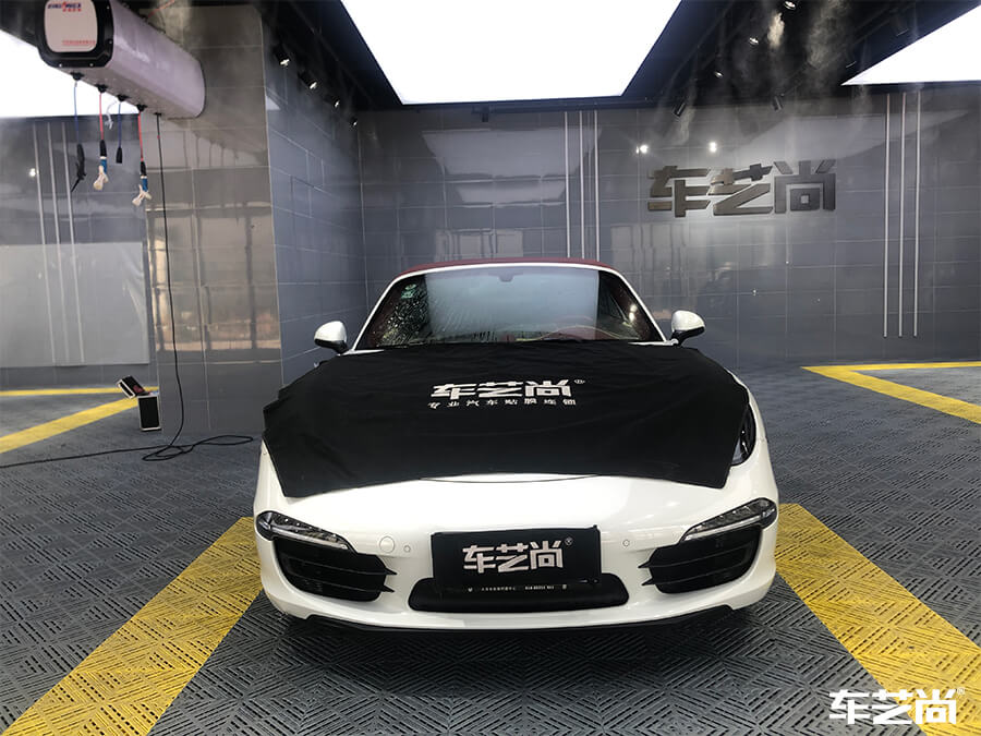 保時(shí)捷911告訴你上海專業(yè)的汽車貼膜哪家強(qiáng)？（1）