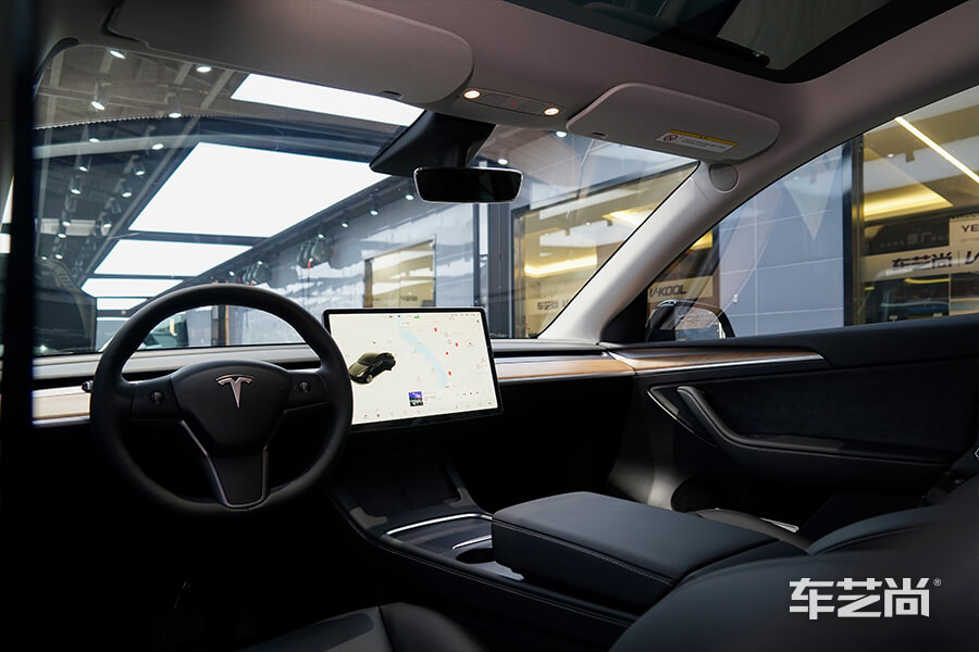百公里加速幾秒的特斯拉MODEL Y，裝貼威固隔熱膜（12）