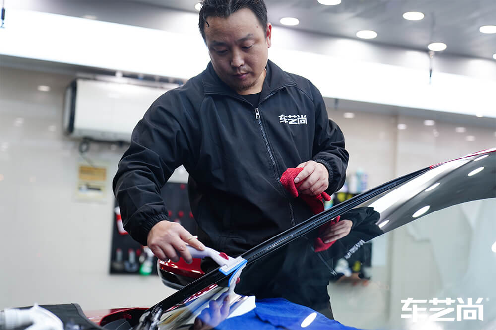蘭博基尼URUS裝貼威固隔熱膜—車藝尚汽車貼膜（12）