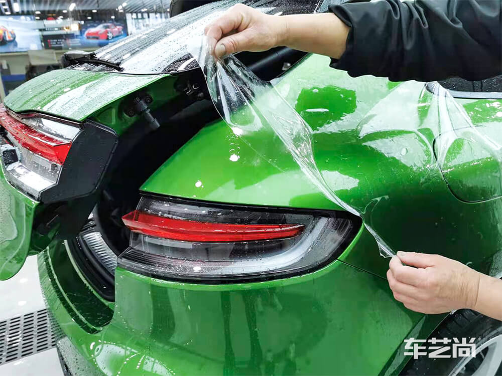 保時(shí)捷Macan施工威固隱形車衣，專車專用裁膜（9）