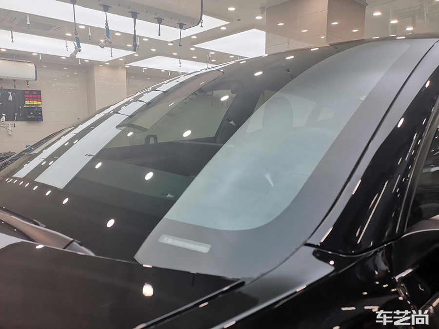 特斯拉Model 3施工威固隔熱膜效果展示（圖二）