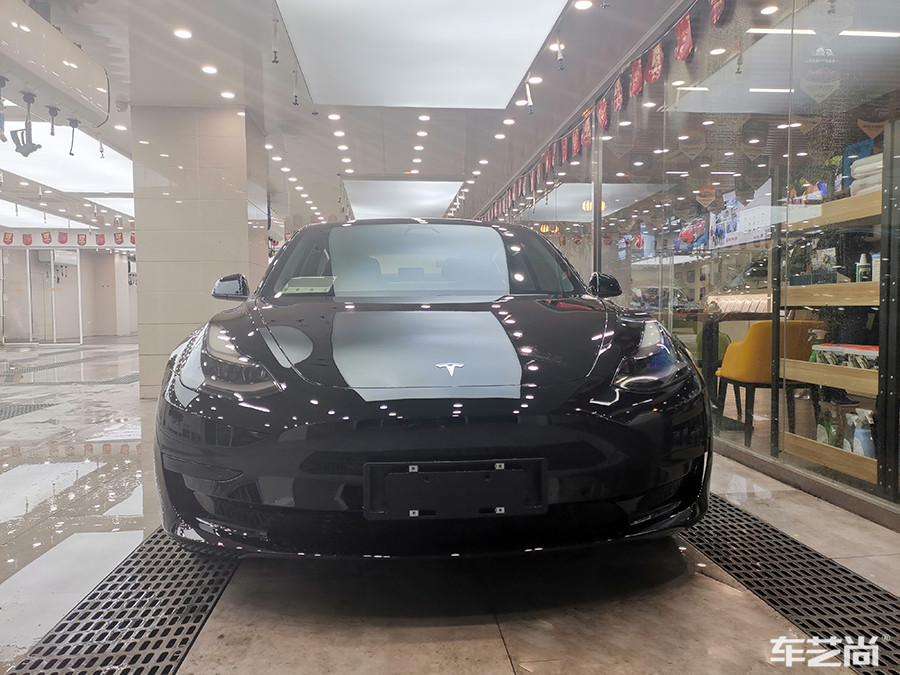 特斯拉Model 3施工威固隔熱膜效果展示（圖四）