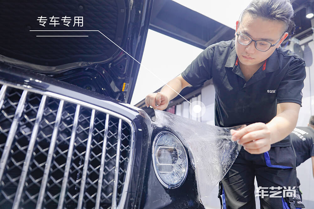 賓利飛馳施工威固漆面保護(hù)膜過程展示（九）