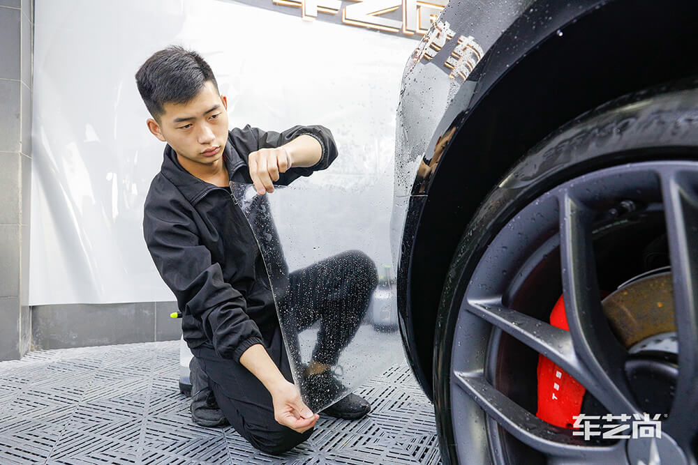 特斯拉Model 3施工威固漆面保護膜過程展示（九）