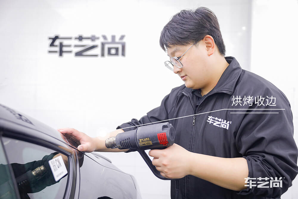 特斯拉Model 3施工威固漆面保護膜過程展示（十一）