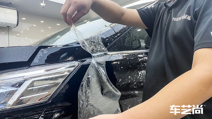 皇冠威爾法黑色施工威固隱形車衣v10流程（圖6）