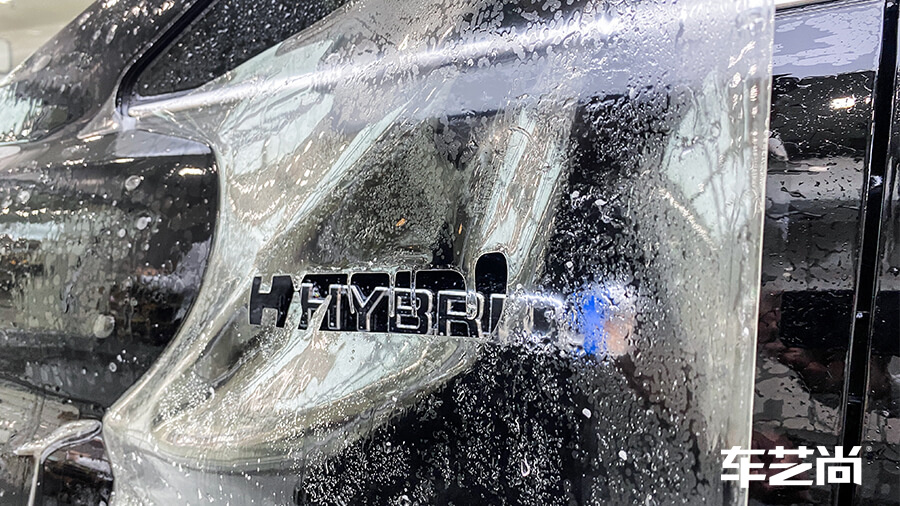 皇冠威爾法黑色施工威固隱形車衣v10流程（圖5）