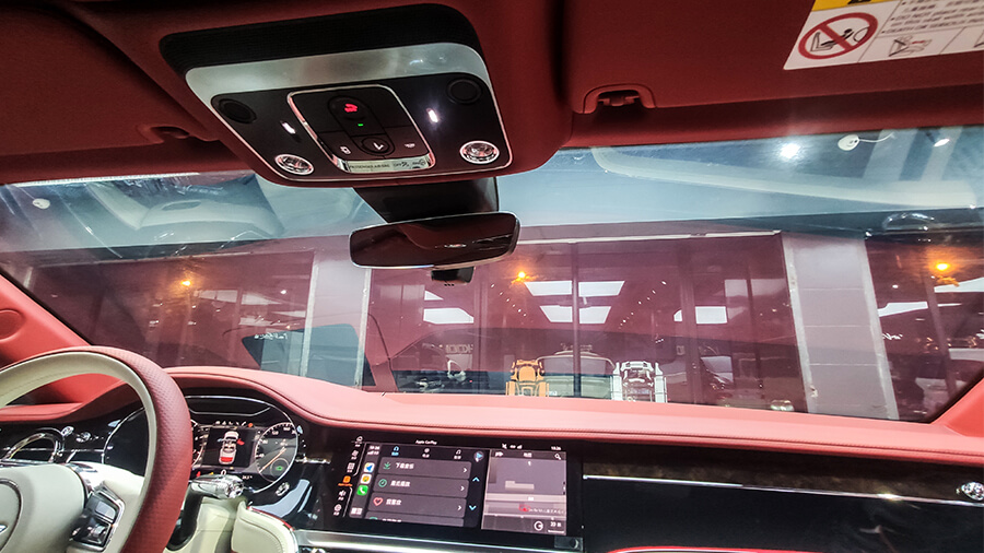 豪華跑車賓利歐陸GT施工威固VP70隔熱膜（圖6）