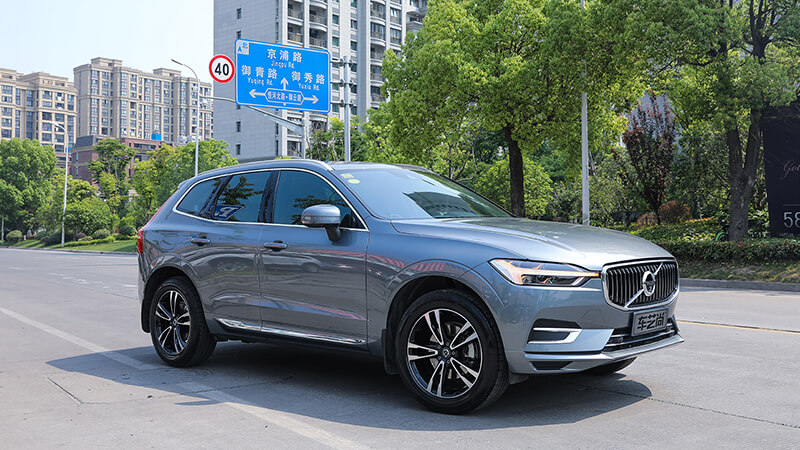 汽車貼膜中黑好還是深黑好？